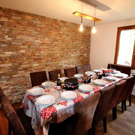 Ski-in/ski-out Chalet, Quiet Location, And Jacuzzi *