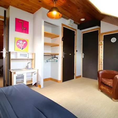 Ski-in/ski-out Chalet, Quiet Location, And Jacuzzi Chalet Vars (Hautes-Alpes)