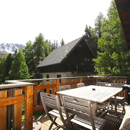 Шале Ski-in/ski-out Chalet, Quiet Location, And Jacuzzi *